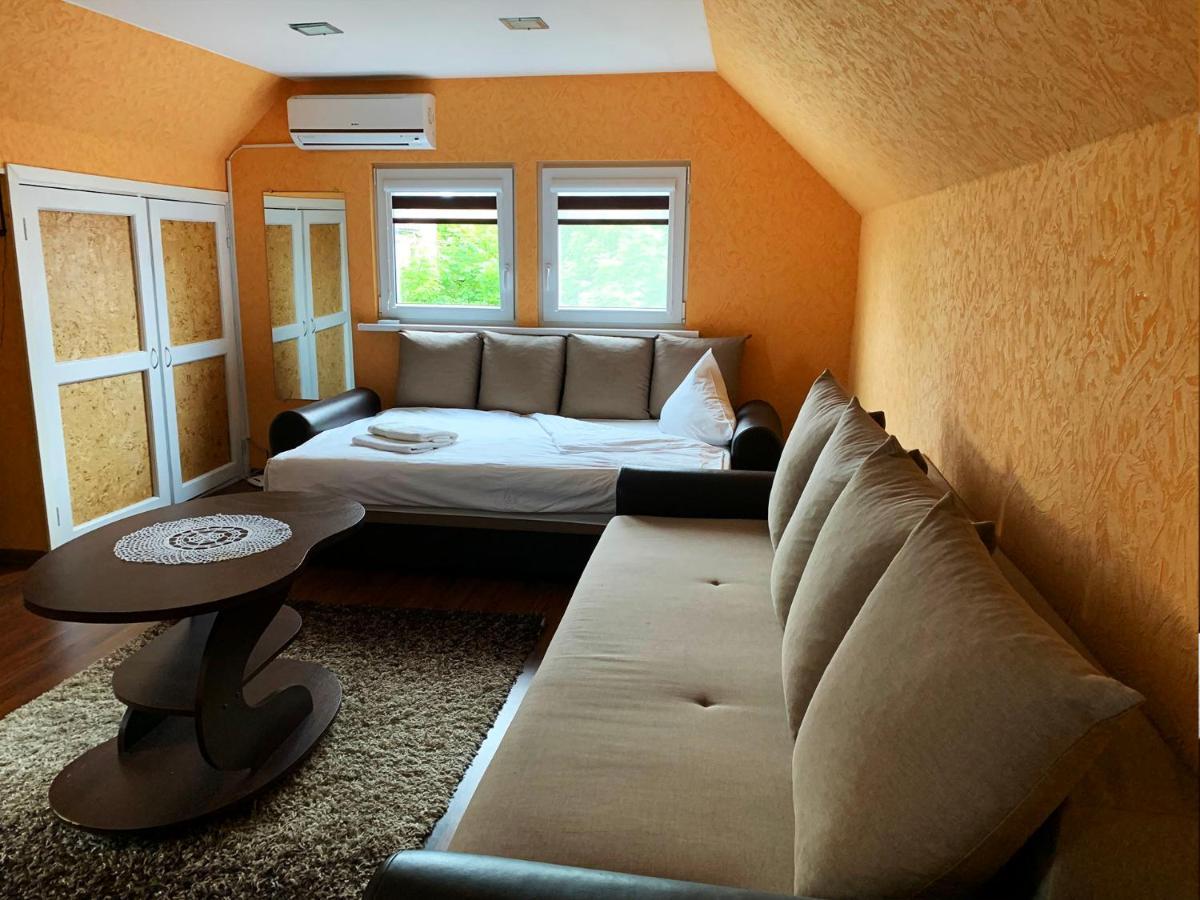 Prie Azuolo Apartment ซาราเซ ภายนอก รูปภาพ